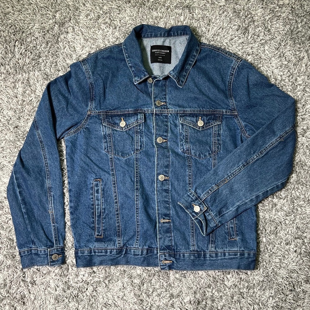 Sunrise Kingdom Denim Trucker Jacket Size Large Womens Medium Wash EUC
